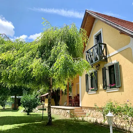 Vazul Vendeghaz Guest house